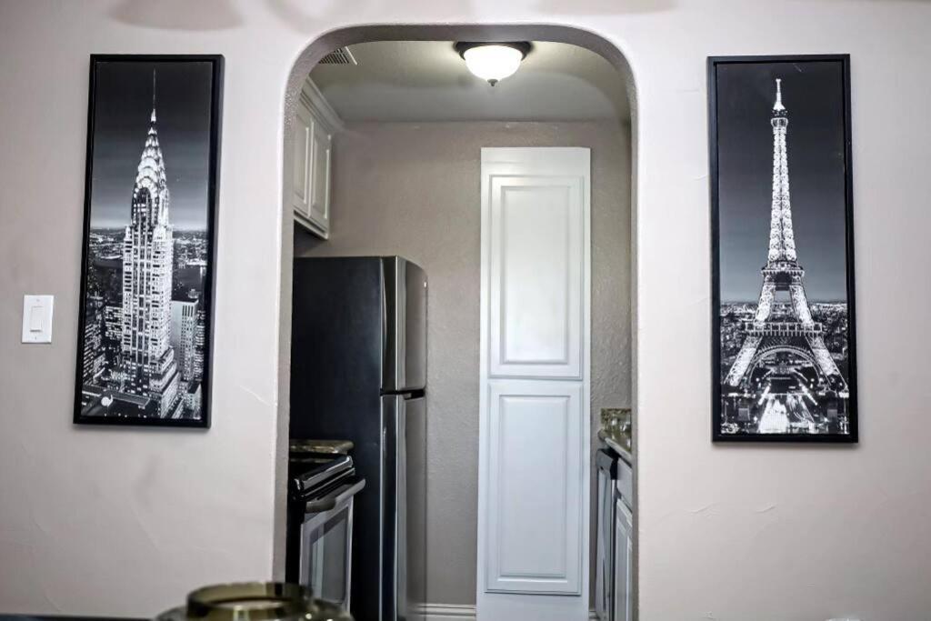 Comfy Two-Bedroom Apartment In อาร์ลิงตัน ภายนอก รูปภาพ